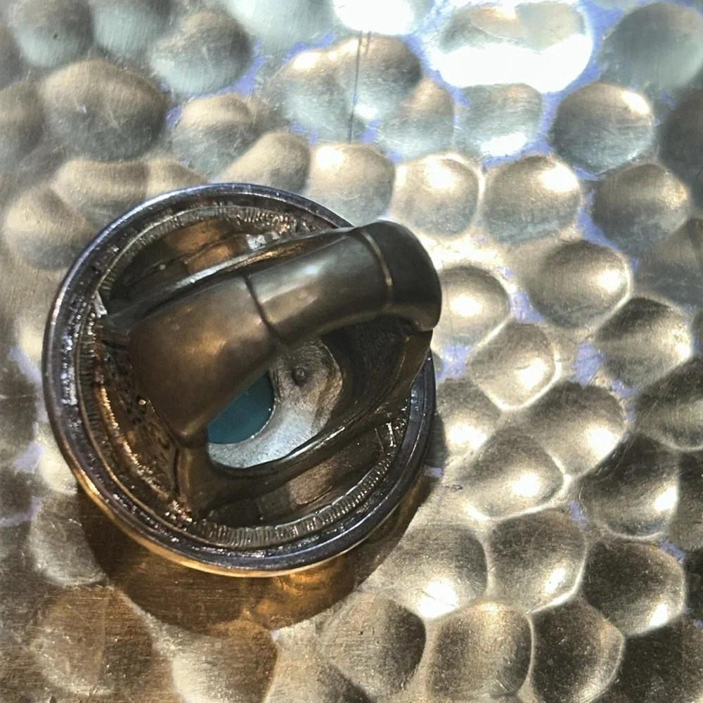 💍‎ Statement-Making Rings designer style ring stretchy approx size 7